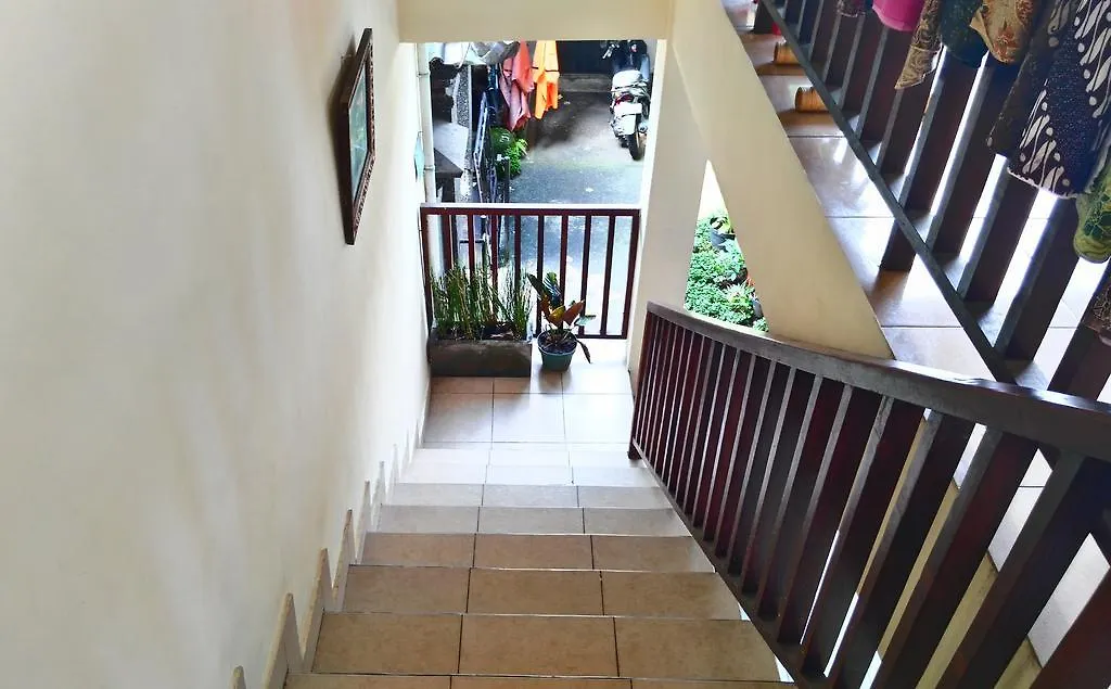 Nyoman Badri Homestay Ubud 2*,